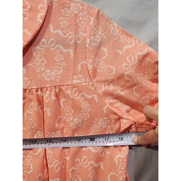 Vtg Sears Koffee Snap Housecoat Floral Ribbons Peach 9/10 Pocket Short Sleeved - Picture 6 of 8